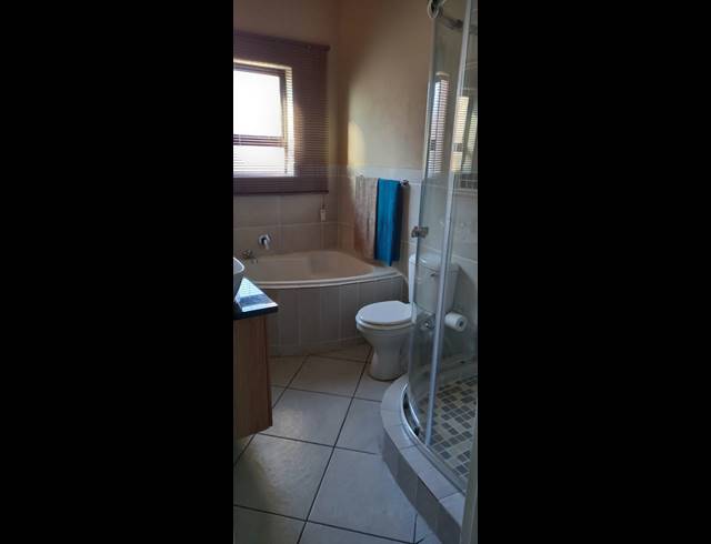 3 BEDROOM TOWNHOUSE FOR SALE IN RIVERSDALE
